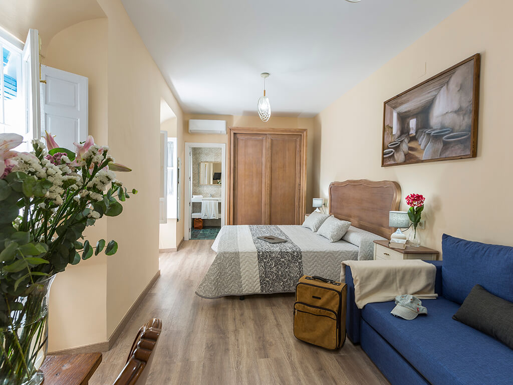 ellagar1