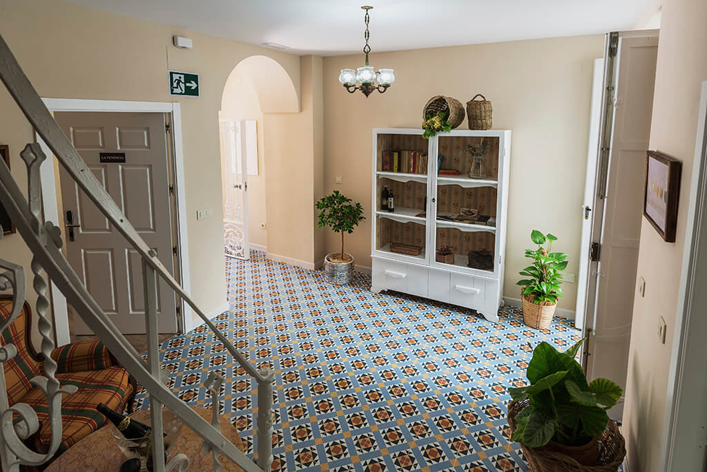 hall3